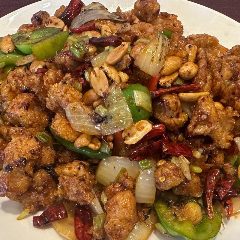 Kung Pao Chicken w. Peanuts