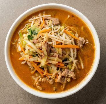 General's Spicy Noodle Soup w. Pork